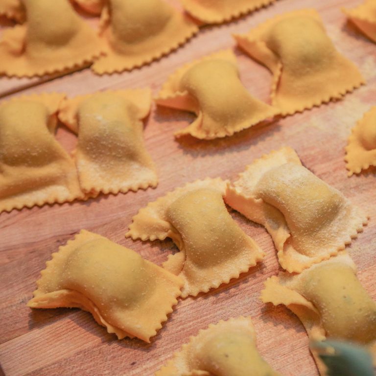 299970698 496953145766460 872481718532452202 n 768x768