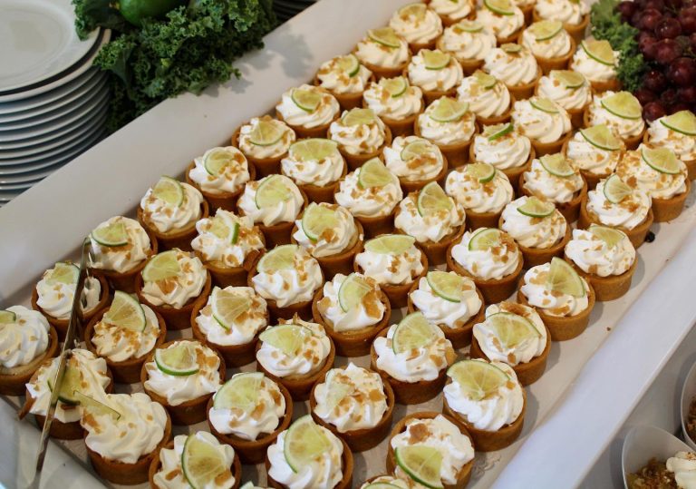 key lime tarts 768x539